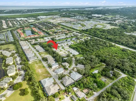 4237 Lucaya Pointe Way Vero Beach FL 32967