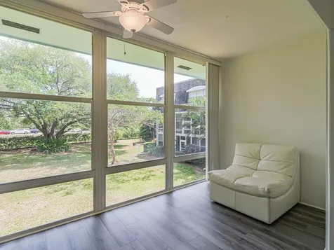 1901 Indian River Boulevard Vero Beach FL 32960