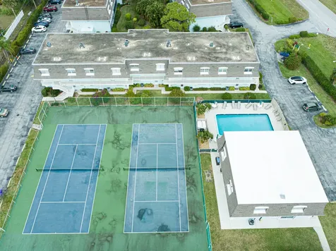 1901 Indian River Boulevard Vero Beach FL 32960