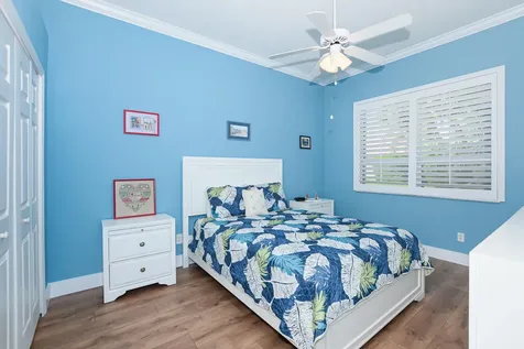 587 Nw Lambrusco Drive Port Saint Lucie FL 34986