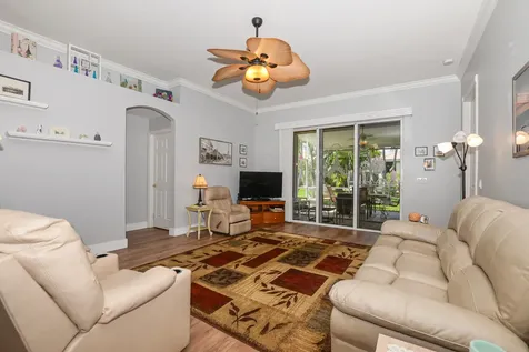 587 Nw Lambrusco Drive Port Saint Lucie FL 34986