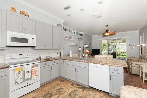 587 Nw Lambrusco Drive Port Saint Lucie FL 34986
