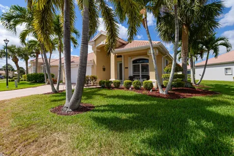 587 Nw Lambrusco Drive Port Saint Lucie FL 34986