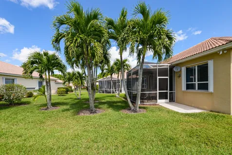 587 Nw Lambrusco Drive Port Saint Lucie FL 34986