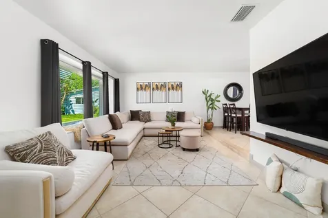 1721 Sw 9th Street Boca Raton FL 33486