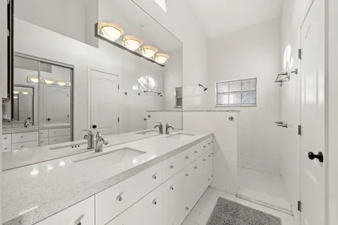 28 Governors Court Palm Beach Gardens FL 33418