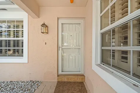28 Governors Court Palm Beach Gardens FL 33418