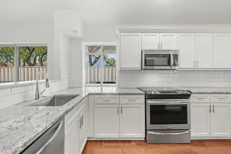 28 Governors Court Palm Beach Gardens FL 33418