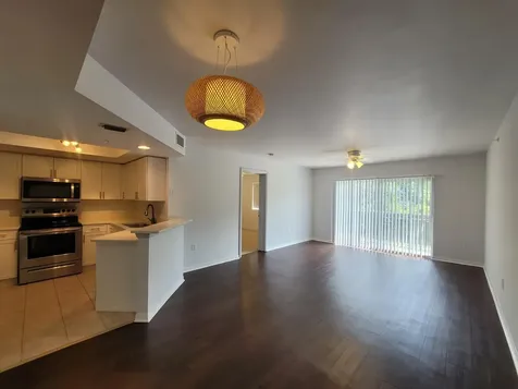 4163 N Haverhill Road West Palm Beach FL 33417