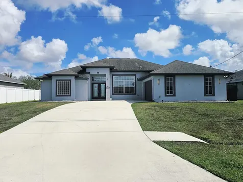 2161 Sw Imperial Street Port Saint Lucie FL 34987