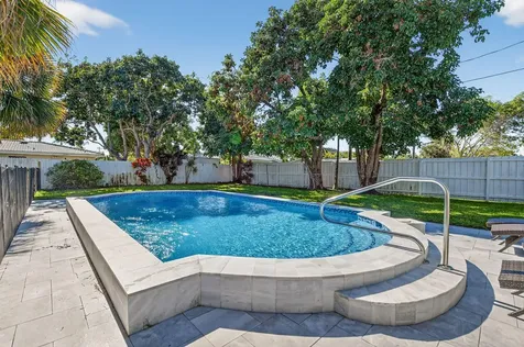 3751 Ne 5th Avenue Boca Raton FL 33431