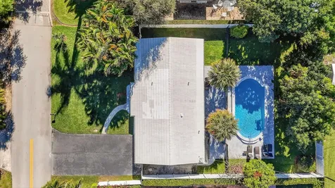 3751 Ne 5th Avenue Boca Raton FL 33431