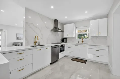 3751 Ne 5th Avenue Boca Raton FL 33431