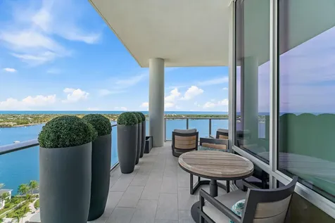 3 Water Club Way North Palm Beach FL 33408