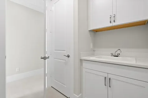 2147 Falls Manor Vero Beach FL 32967