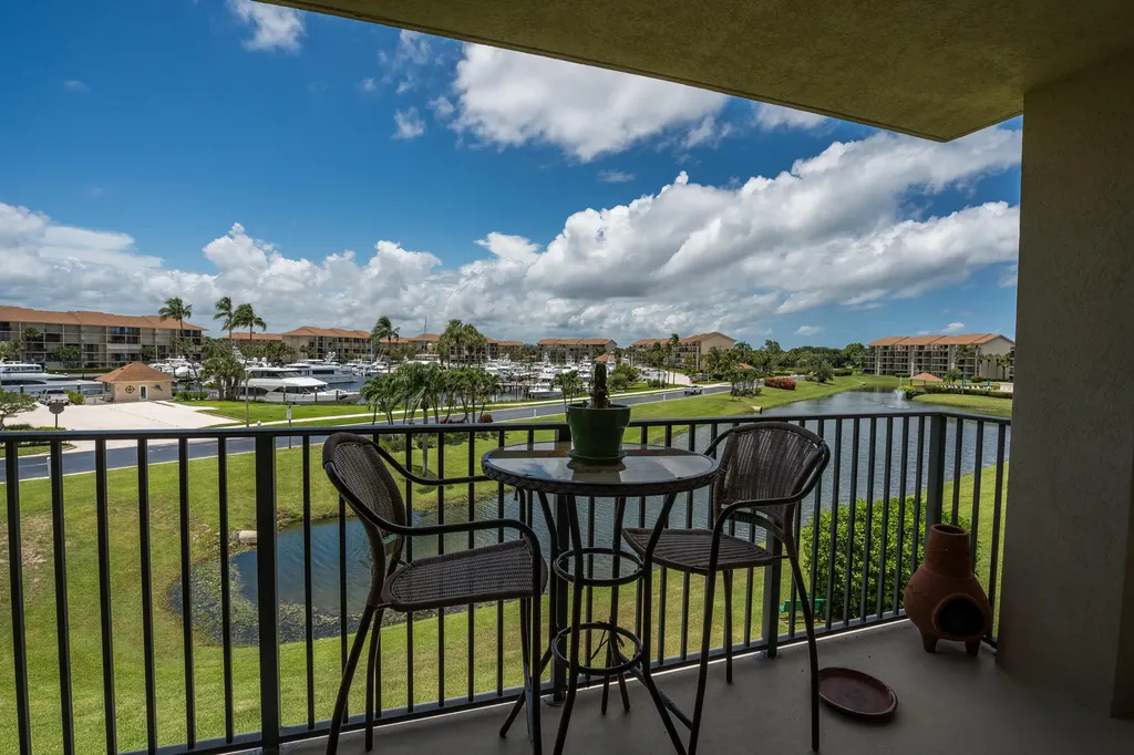 901 Seafarer Circle Jupiter FL 33477