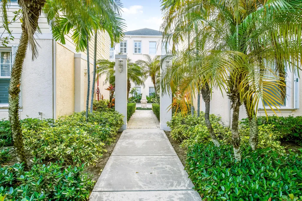 276 Murcia Drive Jupiter FL 33458