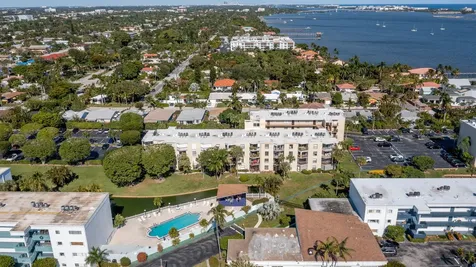 890 N Federal Highway Lantana FL 33462