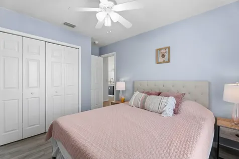 6024 Nw Favian Avenue Port Saint Lucie FL 34986