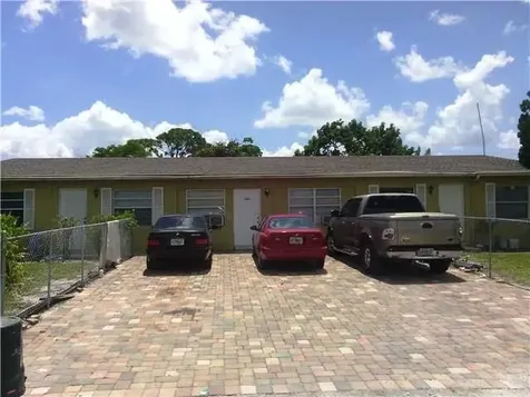 4154 Narcissus Avenue Lake Worth FL 33461