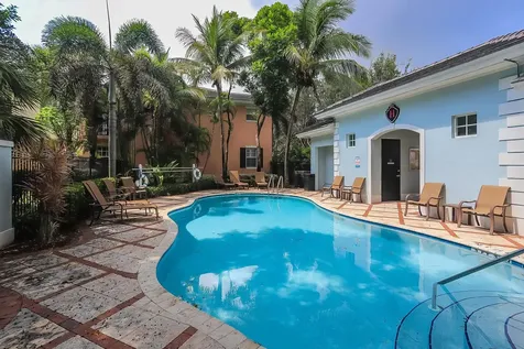 1037 W Heritage Club Circle Delray Beach FL 33483