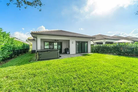 2928 Gin Berry Way West Palm Beach FL 33401
