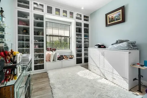 2928 Gin Berry Way West Palm Beach FL 33401