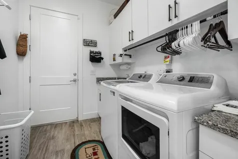 2928 Gin Berry Way West Palm Beach FL 33401