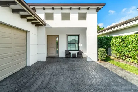 2928 Gin Berry Way West Palm Beach FL 33401