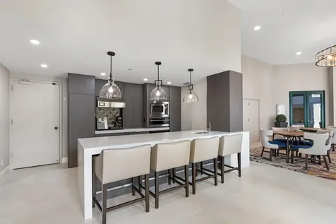 100 Se 5th Avenue Boca Raton FL 33432