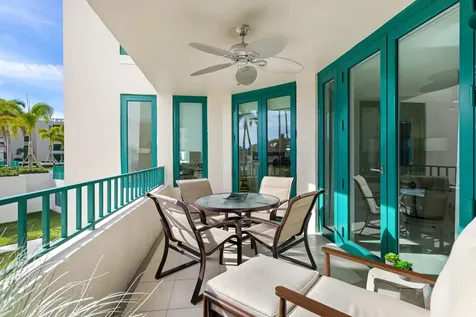 100 Se 5th Avenue Boca Raton FL 33432