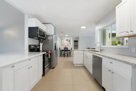 127 Ne Naranja Avenue Port Saint Lucie FL 34983