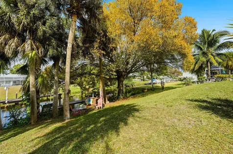 127 Ne Naranja Avenue Port Saint Lucie FL 34983