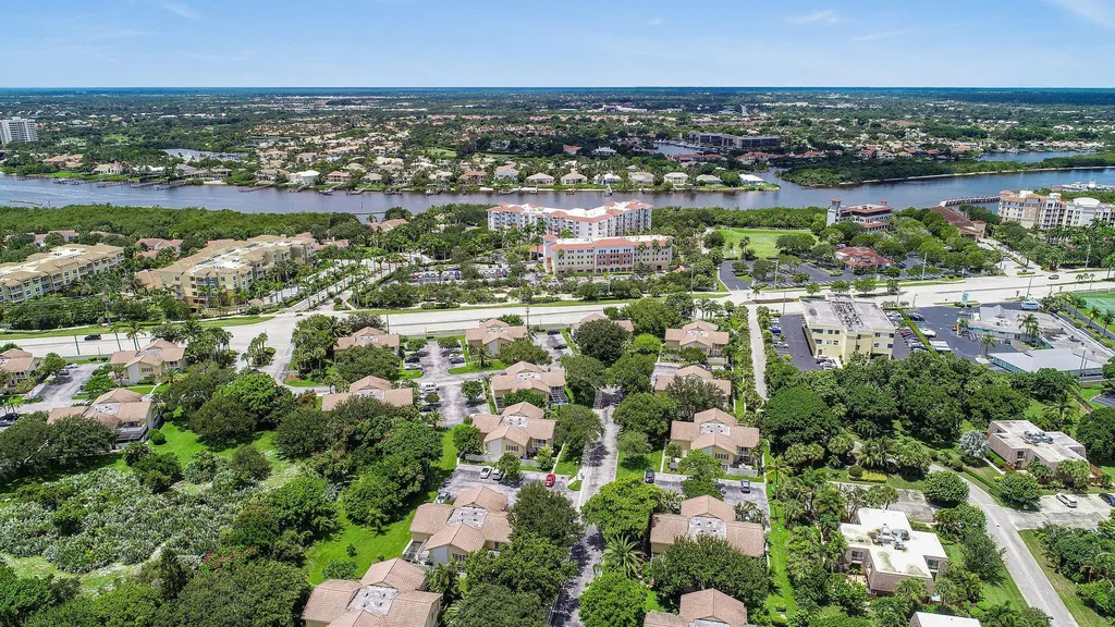 170 Seabreeze Circle Jupiter FL 33477