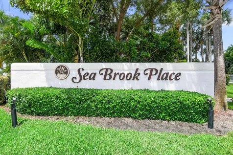 170 Seabreeze Circle Jupiter FL 33477