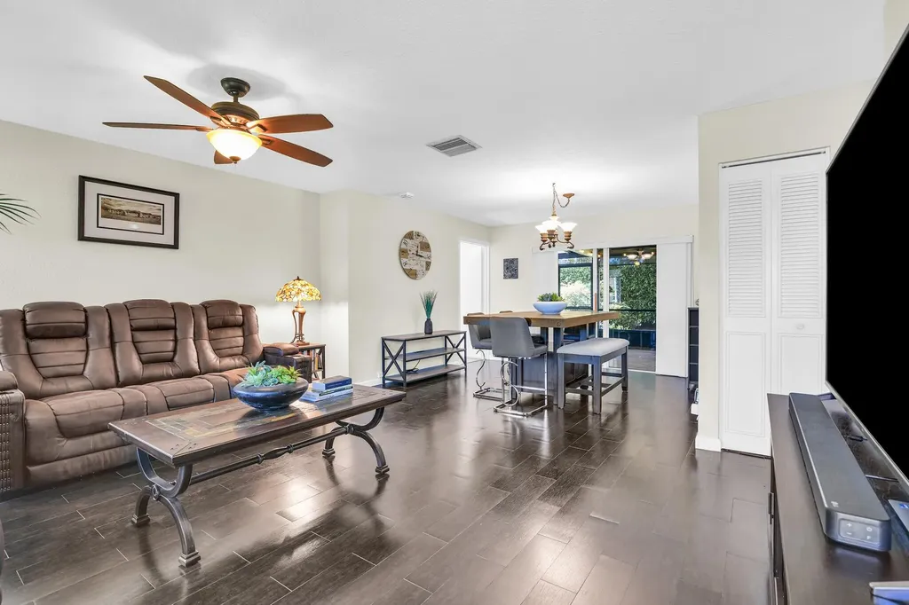 14931 Pepper Mill Lane Delray Beach FL 33484