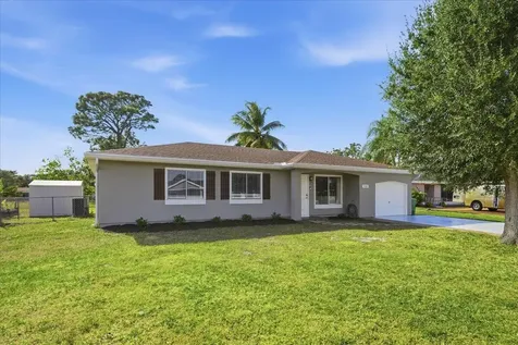 1969 Se Redwing Circle Circle Port Saint Lucie FL 34952