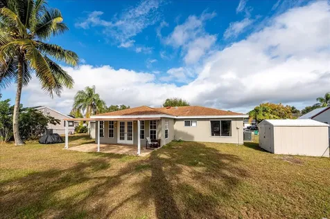 1969 Se Redwing Circle Circle Port Saint Lucie FL 34952
