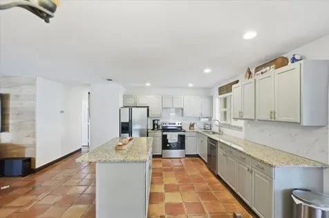 1969 Se Redwing Circle Circle Port Saint Lucie FL 34952