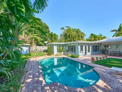 301 NW 3rd Court Boca Raton FL 33432