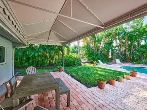 301 NW 3rd Court Boca Raton FL 33432