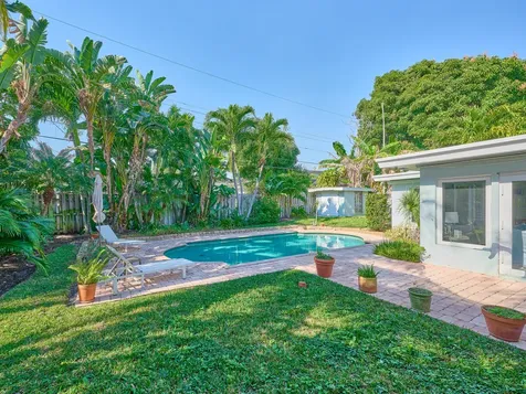301 NW 3rd Court Boca Raton FL 33432