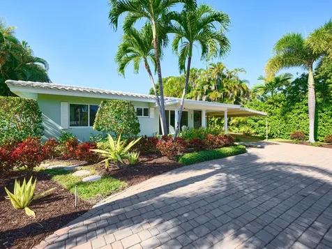 301 NW 3rd Court Boca Raton FL 33432