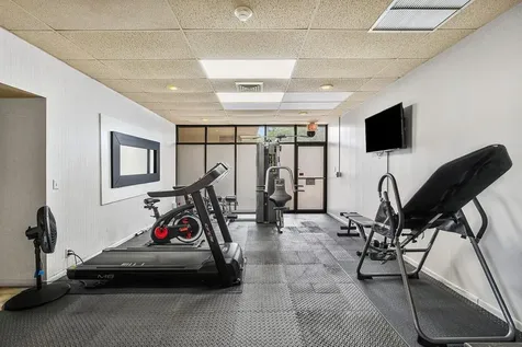 2400 Presidential Way West Palm Beach FL 33401