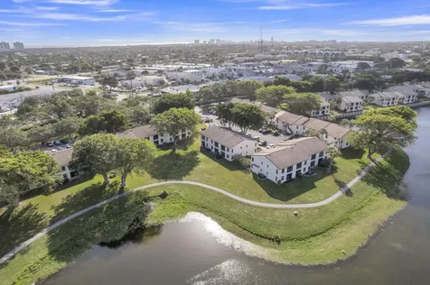 2800 Palmwood Terrace Boca Raton FL 33431