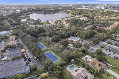 2800 Palmwood Terrace Boca Raton FL 33431