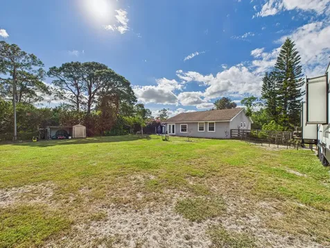 513 Serenade Terrace Lake Placid FL 33852
