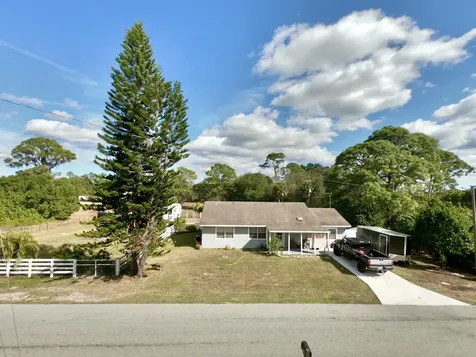 513 Serenade Terrace Lake Placid FL 33852