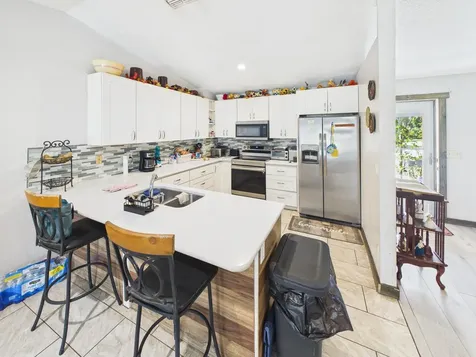 513 Serenade Terrace Lake Placid FL 33852