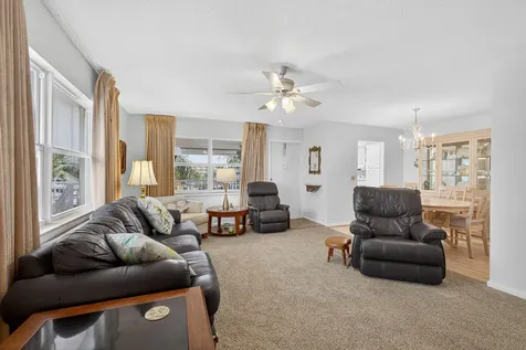 111 Shore Court North Palm Beach FL 33408